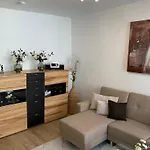 Janus Altstadt-hameln Haus 1 Inklusive Parkplatz Mit Und Ohne Balkon