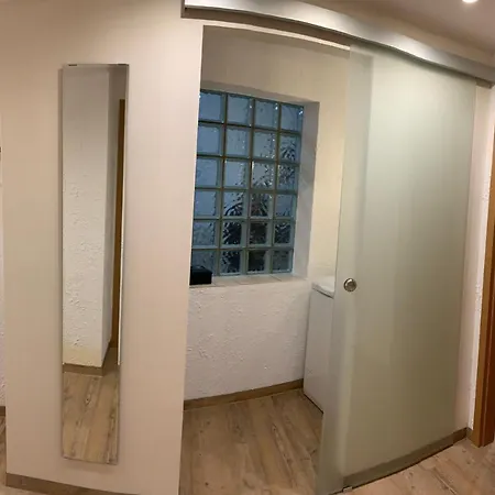 Janus Altstadt-hameln Haus 1 Inklusive Parkplatz Mit Und Ohne Balkon Apartamento Hamelin