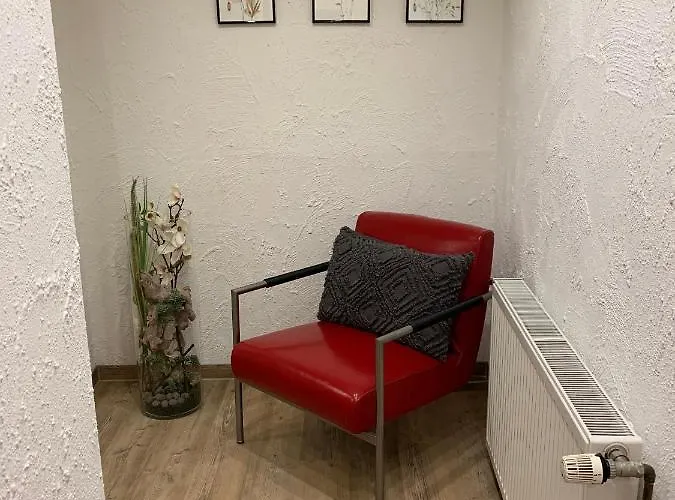 Janus Altstadt-hameln Haus 1 Inklusive Parkplatz Mit Und Ohne Balkon *