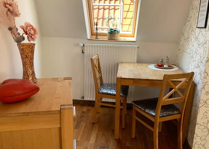 Lägenhet Janus Altstadt-hameln Haus 1 Inklusive Parkplatz Mit Und Ohne Balkon